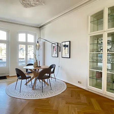Appartement Helle Altbauwohnung Mit Balkon Im Briller Viertel