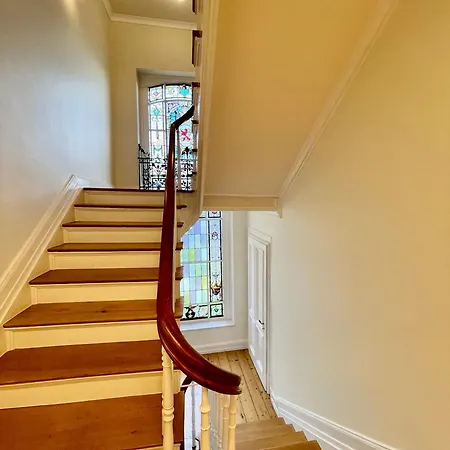 Helle Altbauwohnung Mit Balkon Im Briller Viertel Wuppertal