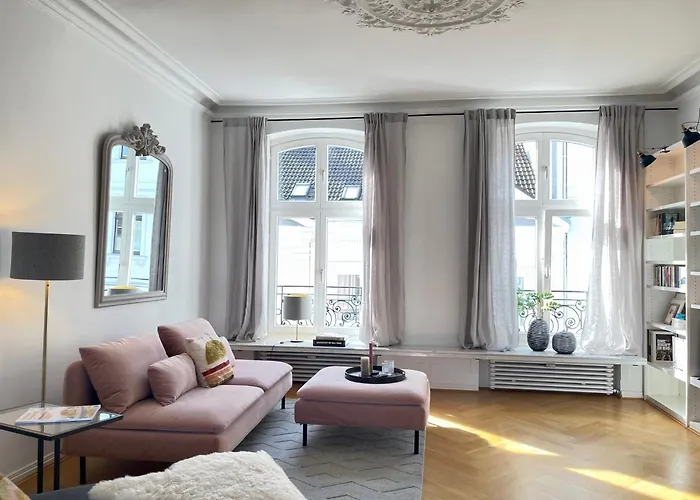 Helle Altbauwohnung Mit Balkon Im Briller Viertel * Wuppertal