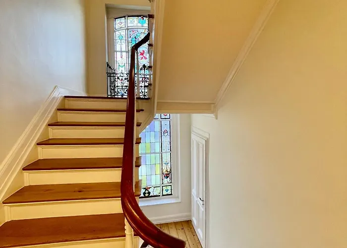 Helle Altbauwohnung Mit Balkon Im Briller Viertel Wuppertal